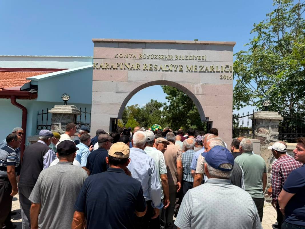 Konya'da boğazları kesilerek öldürülen anne-kıza acı veda! 2